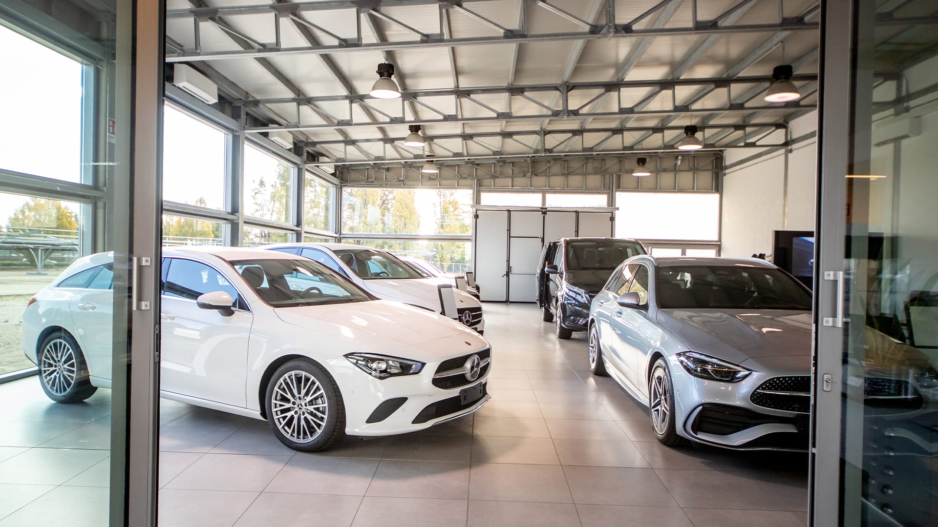 Slider_Busto_Arsizio_MERCEDES_05 Slider_Busto_Arsizio_MERCEDES_05