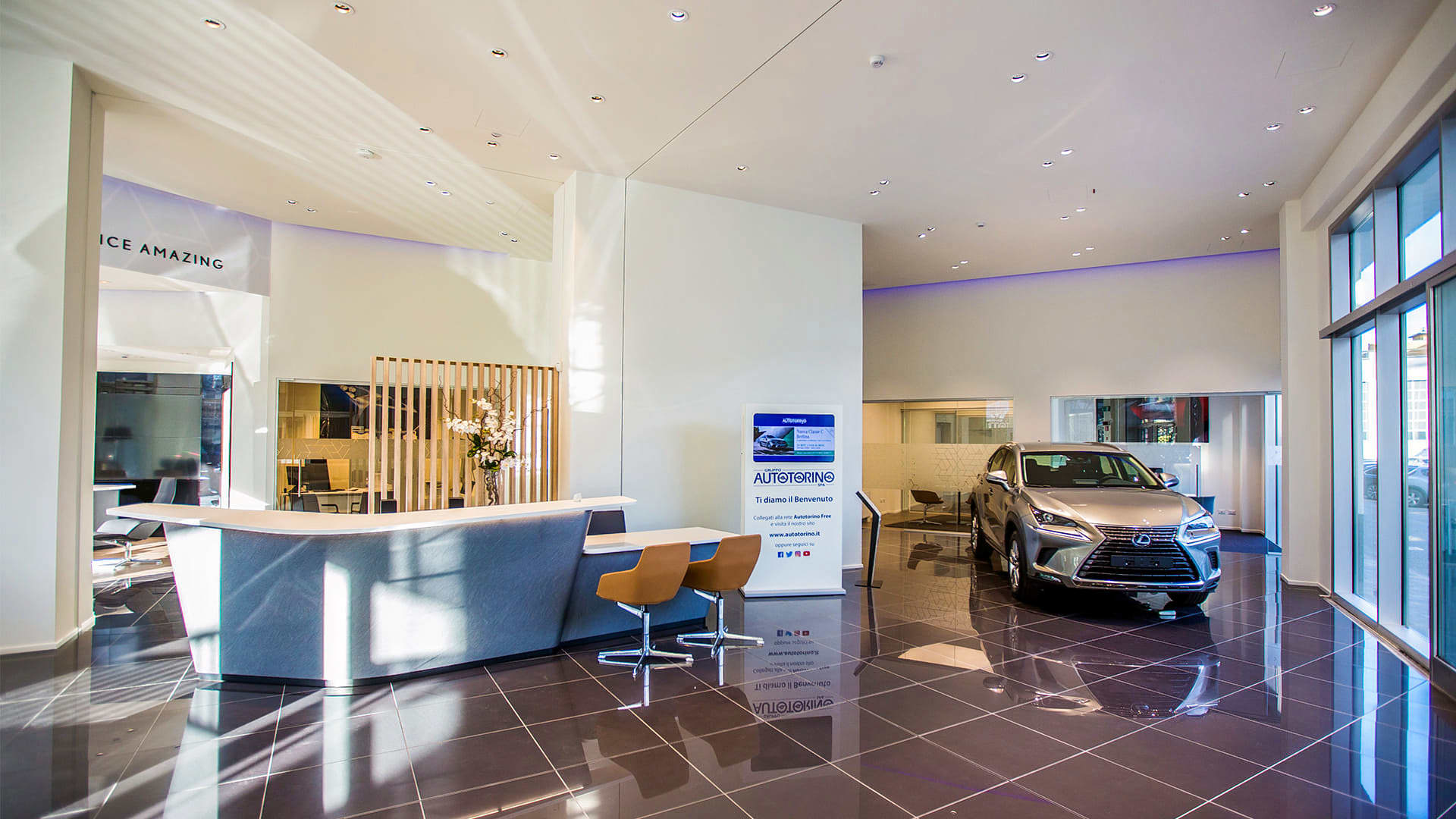 Slider_Milano_LEXUS_02 Slider_Milano_LEXUS_02