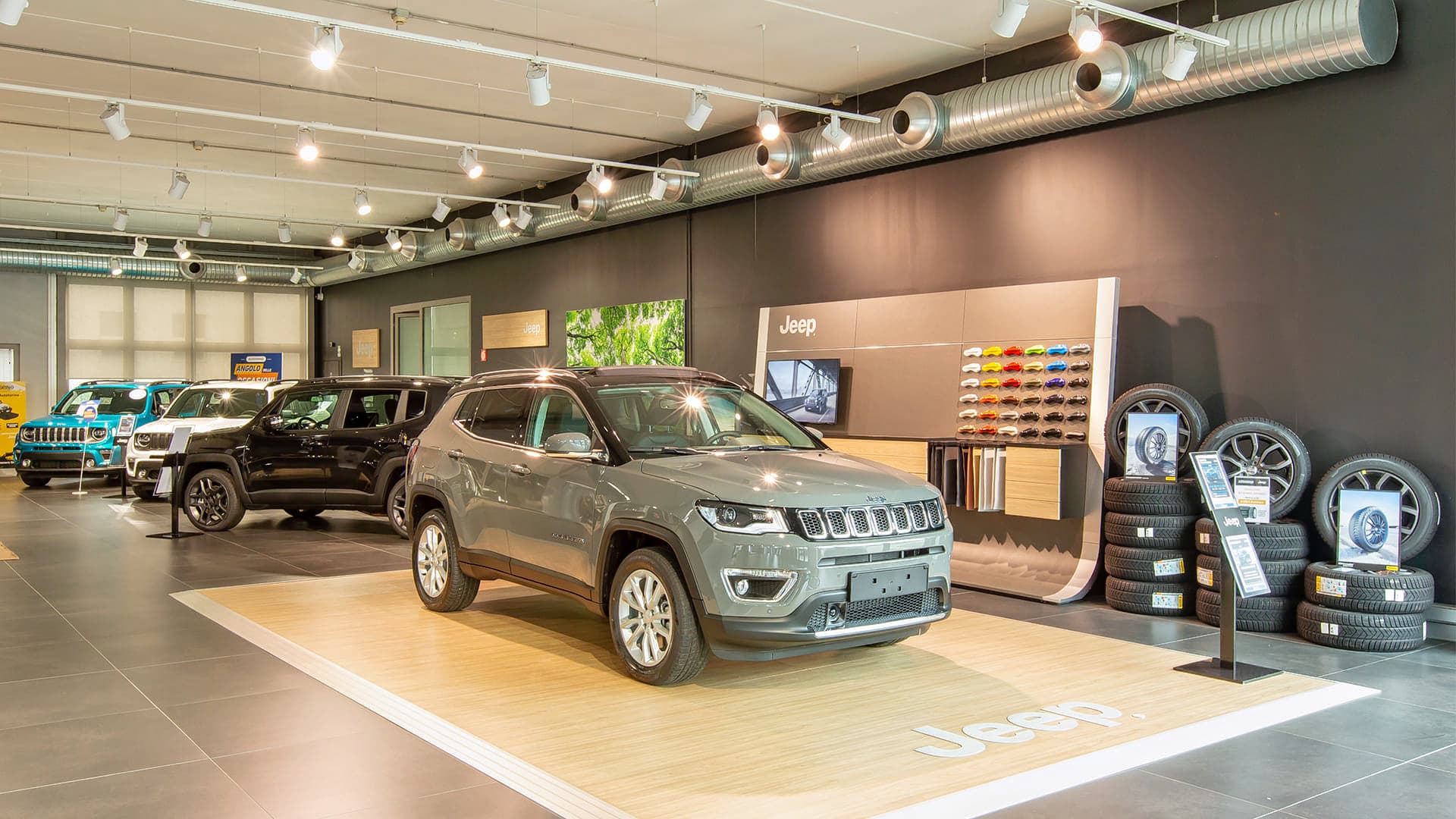Filiale di Saronno Jeep Filiale di Saronno Jeep