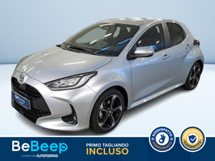 YARIS 1.5H 130 LOUNGE