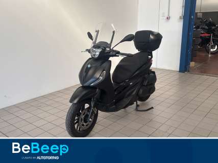 BEVERLY 400 HPE ABS-ASR BLACK EDITION