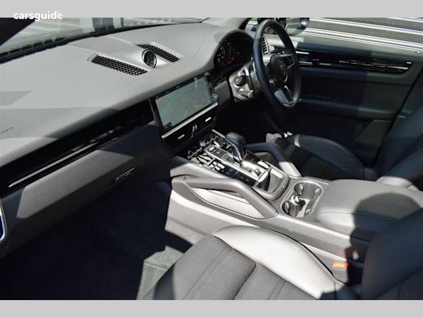 TÉLÉCHARGER DEHMO PORSCHE OU FERRARI FERRARI PORSCHE TÉLÉCHARGER DEHMO OU