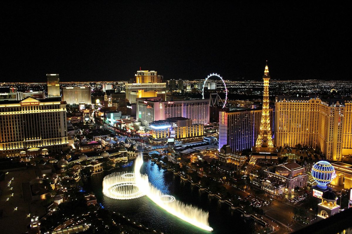 Best of the Strip food and fun tour