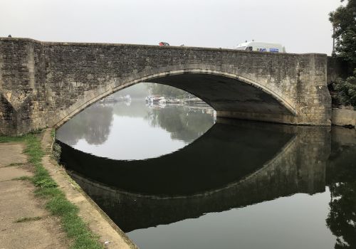 Abingdon & Burford bridge