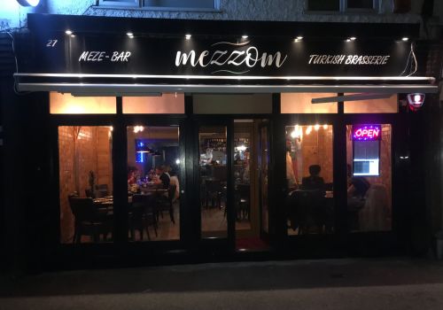 Mezzom
