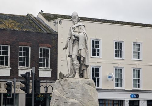 King Alfreds Statue