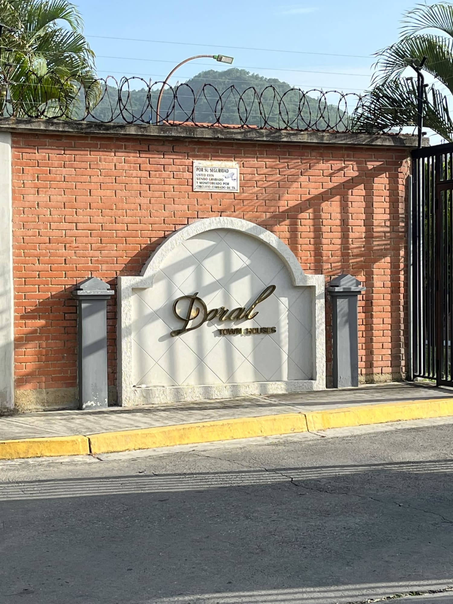 Conjunto Residencial Doral Town House