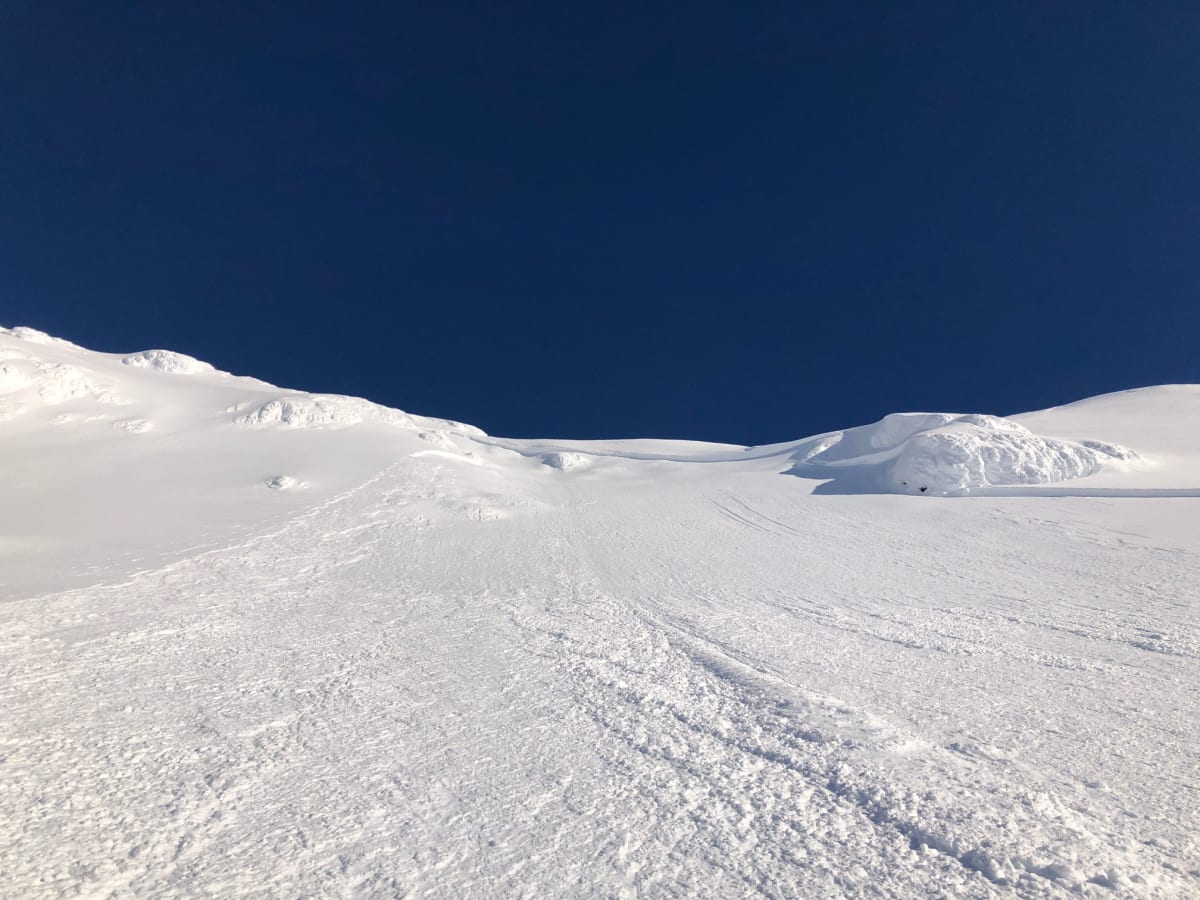 Bed surface is melt freeze crust.