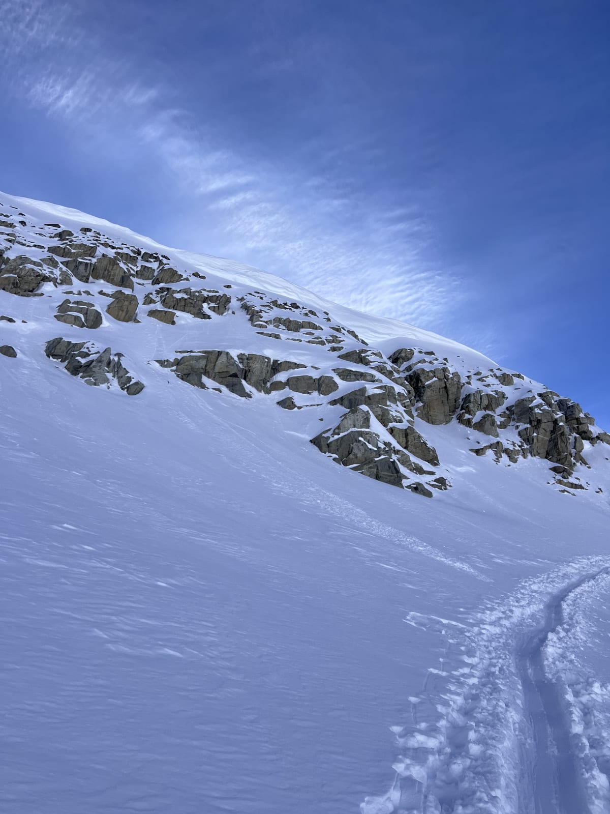 Cornices right above Slalok skintrack