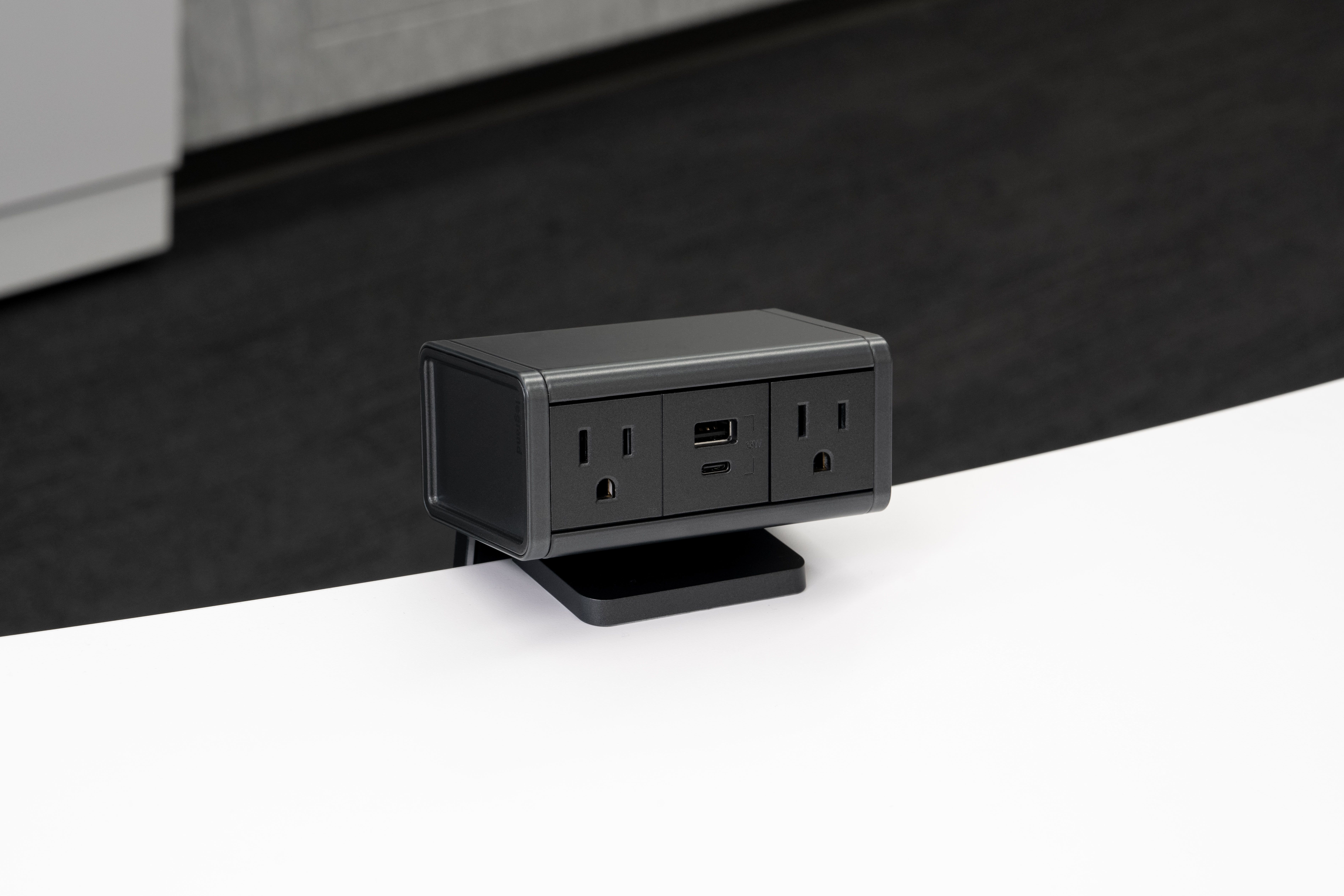 dash Desktop Power Center