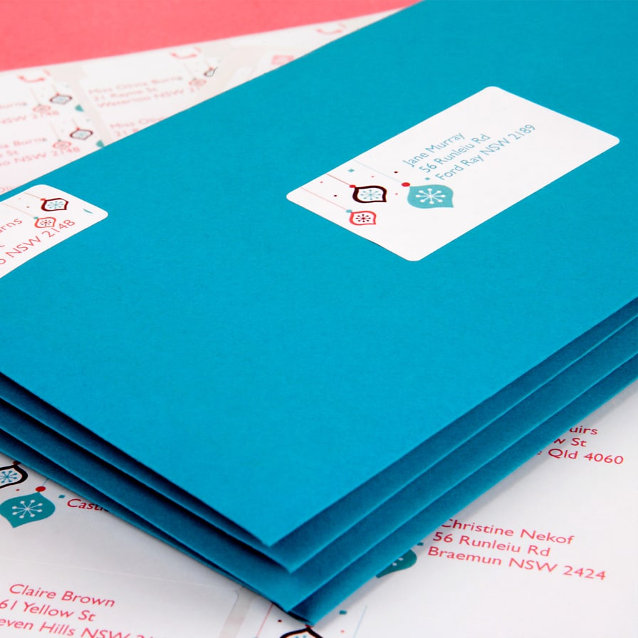 How to Address Christmas Cards Properly: Easy Guide