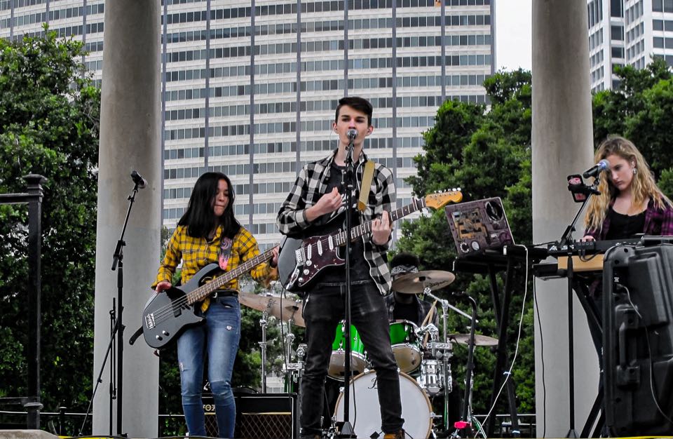 Lorenzo Wood and band performing in Oakland