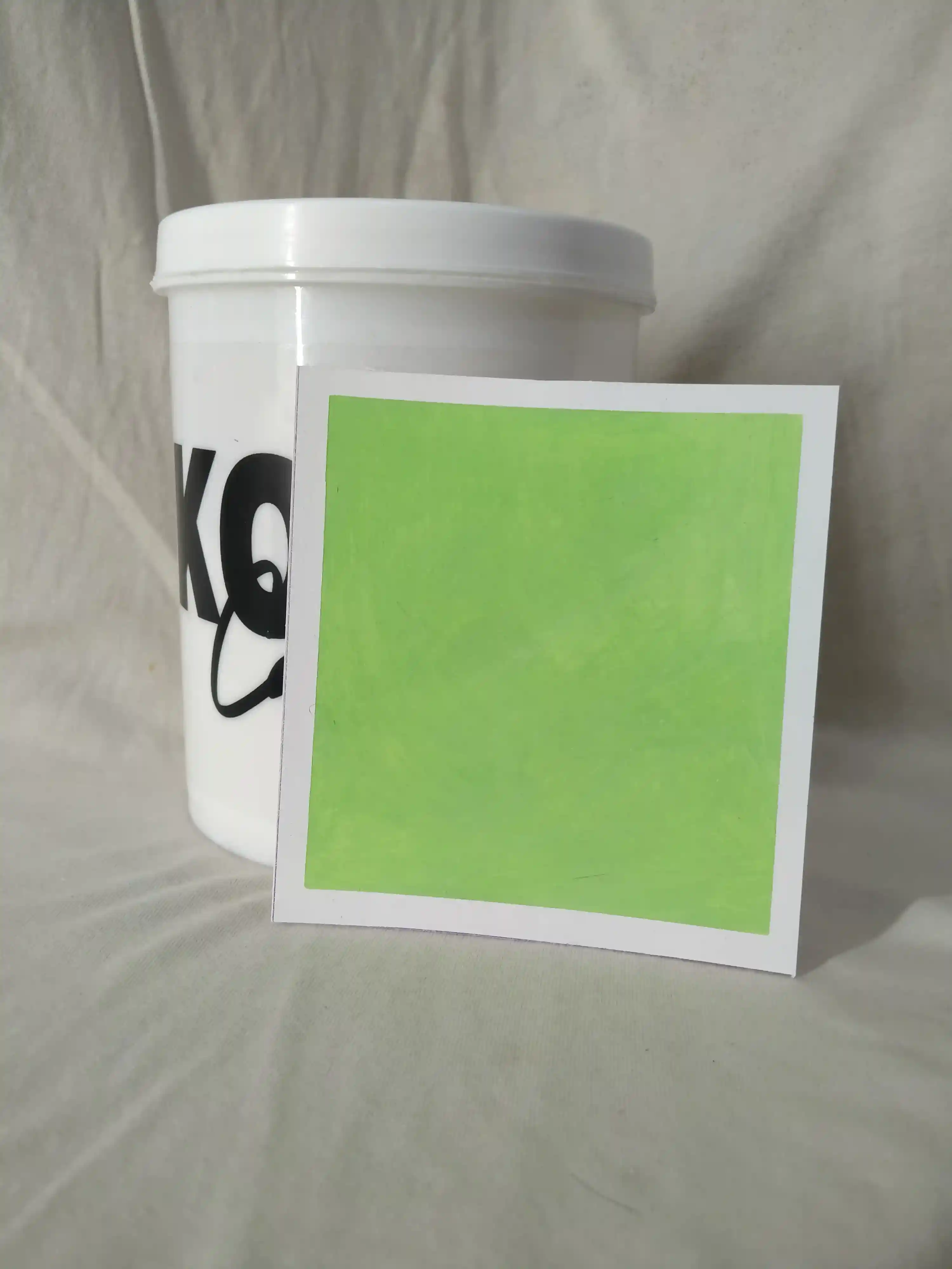 Lawn Green Lime Wash Texture Paint India - kolor canvas