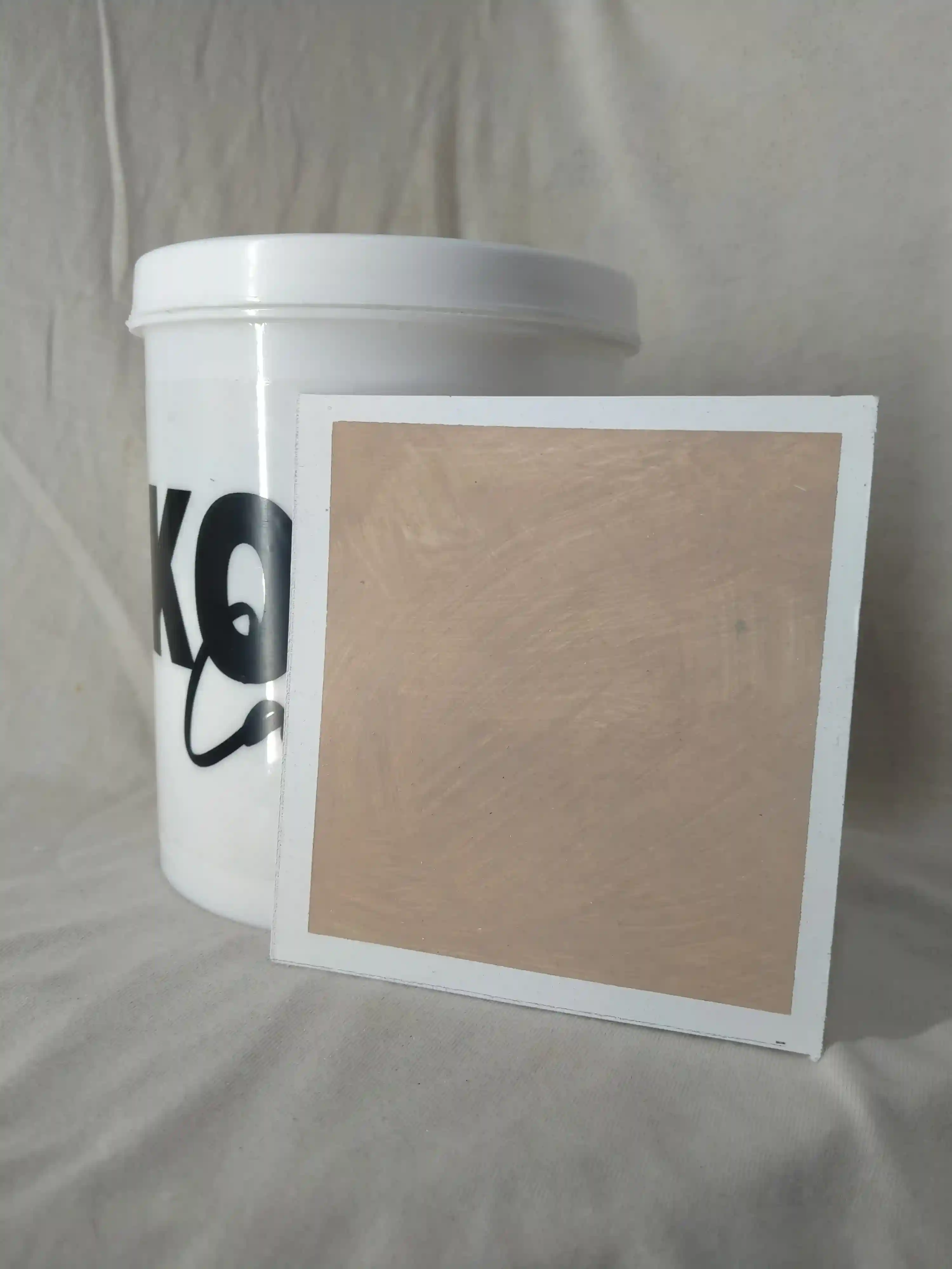 Brown Bear Lime Wash Texture Paint India - kolor canvas