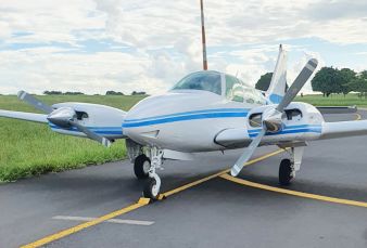 Beechcraft Baron 55 BE55 1973