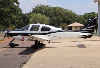 Cirrus Design Cirrus SR22 SR22 2007