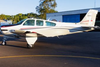 Beechcraft Bonanza F33A  1992