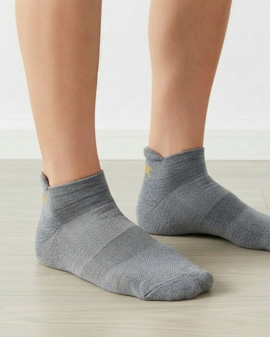 Premium Antimicrobial Ankle Socks – Breathable Odor Control Comfort main view