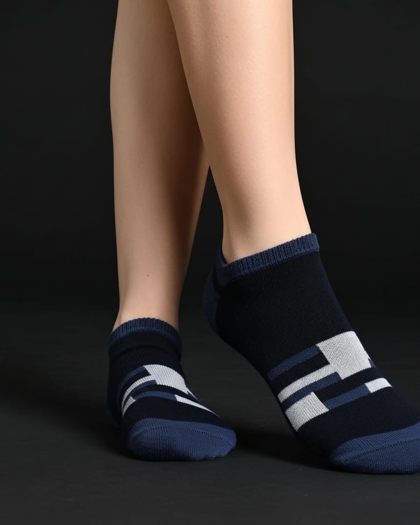 Men’s Low-Cut Casual Ankle Socks – Black & Grey Geometric Pattern thumbnail 2