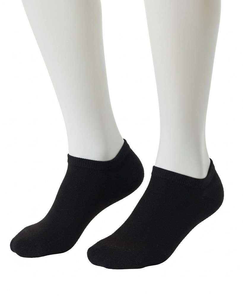 Classic Black Low-Cut Socks – Everyday Comfort & Versatility