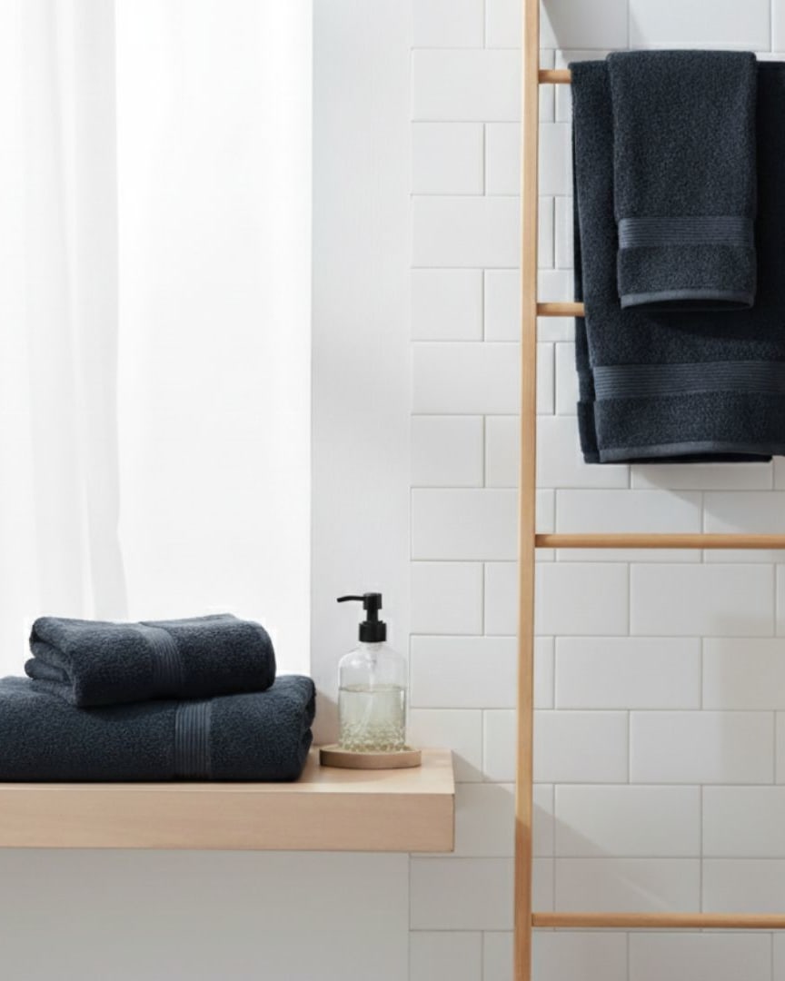 Quick Dry Charcoal Grey Cotton Bath Towel – 510 GSM, Large Size (130×75 cm) Ultra Soft & Super Absorbent thumbnail 2
