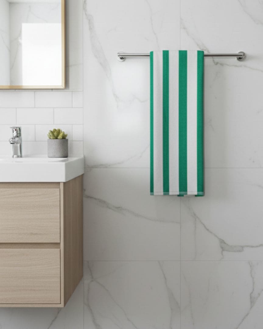 Lightweight Green & White Striped Cotton Bath Towel – 300 GSM Extra Large (150×70 cm) Soft & Quick Dry thumbnail 1