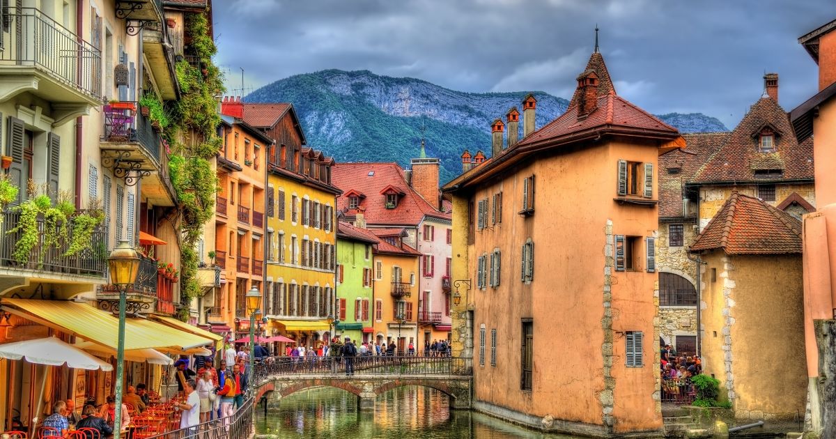 The bohemian annecy