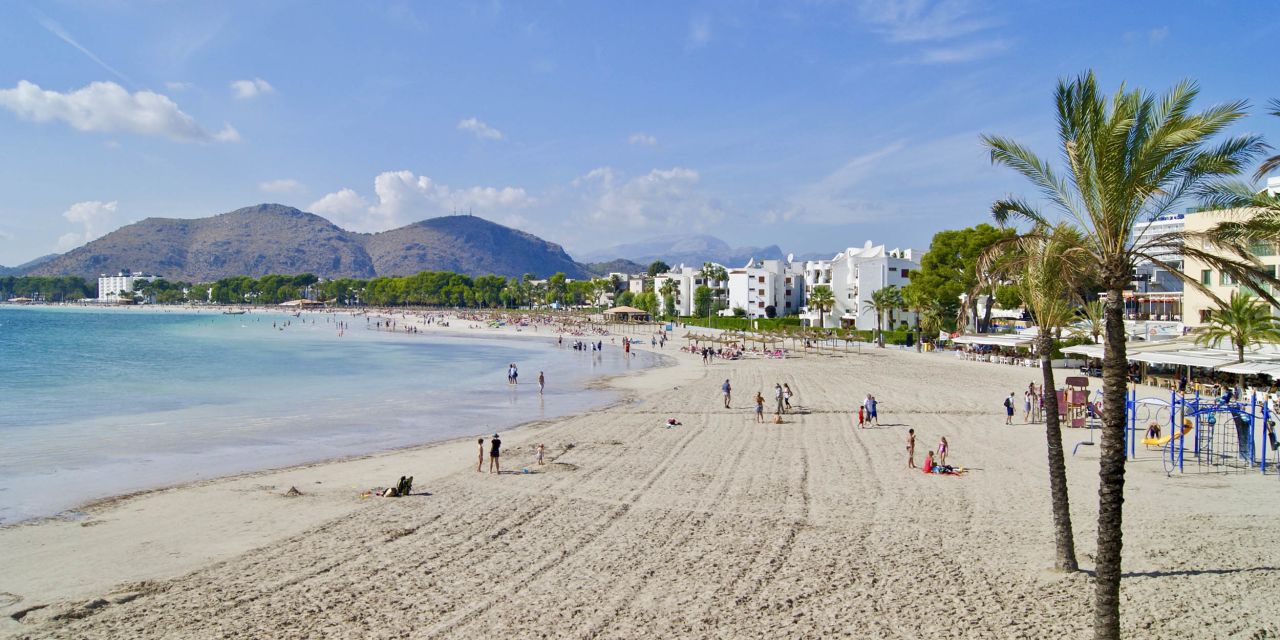 ᐅ Playa d’Alcúdia auf Mallorca Reisemagazin HolidayCheck