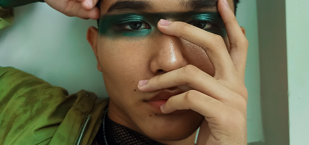Male Beauty Influencer posing for Social Media