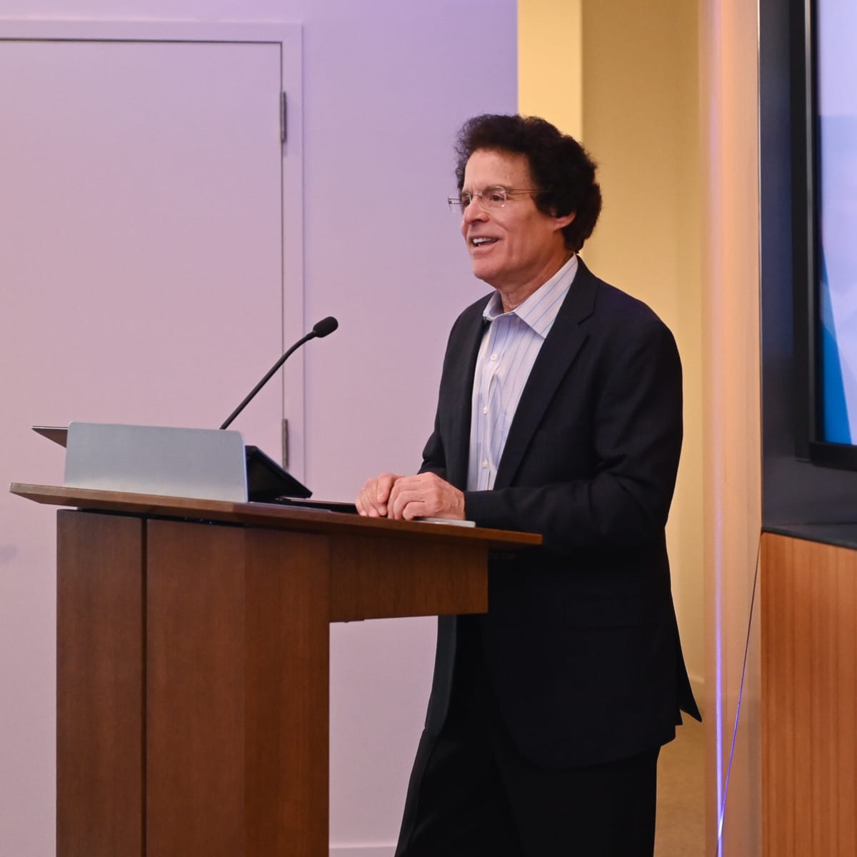 Drew Altman to Step Down as KFF CEO After Decades of Shaping U.S. Health Policy