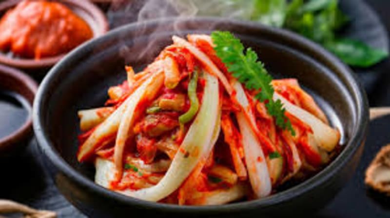 Kimchi Derived Probiotic Shows Promise in Removing Nanoplastics from Human Body, Early Study Finds