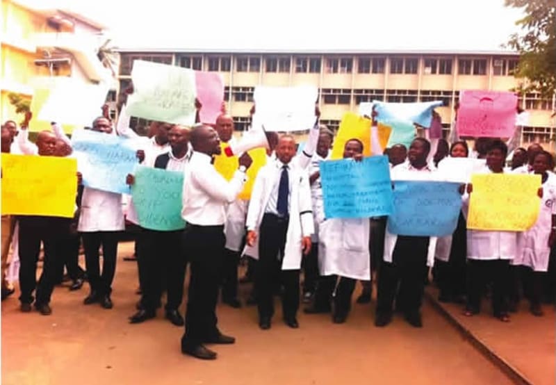 Nigerian Health Workers Threaten Nationwide Strike Over Delayed Salary Reforms