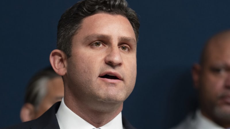 California Lawmaker Leads National Push to Regulate Ultra Processed Foods