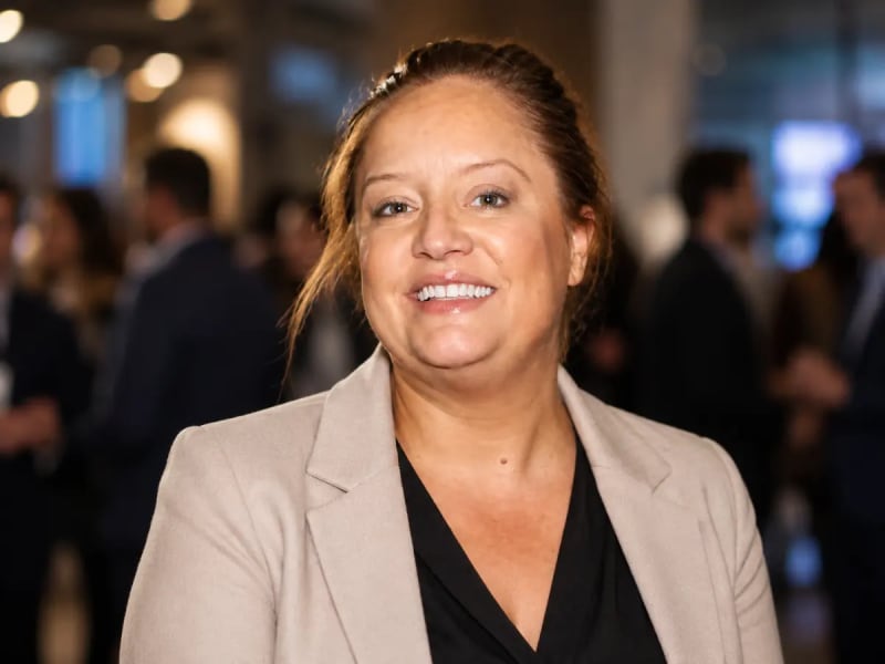Lucy Davis shares breast cancer signs after terminal diagnosis