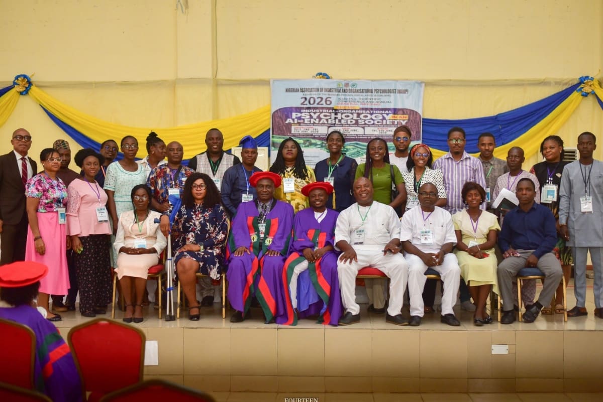 Nigeria’s Nurse Exodus: Psychologists Push AI and Better Conditions to Stem Healthcare Brain Drain