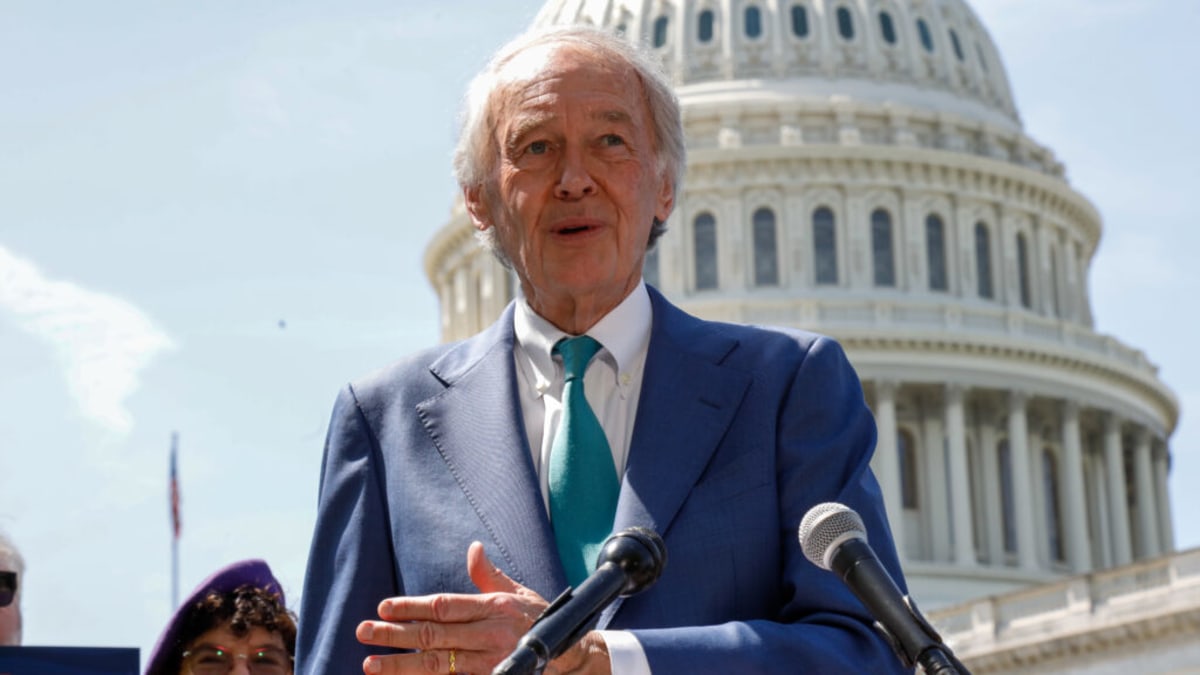 Bipartisan Legislation Aims to Transform Opioid Addiction Treatment by Expanding Methadone Access