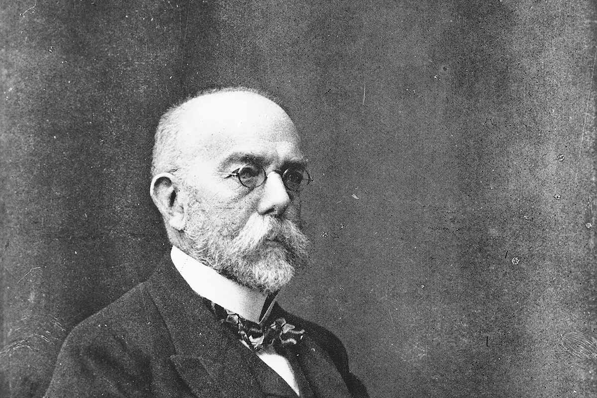 Robert Koch: The Father of Modern Bacteriology and His Lasting Impact on Medicine