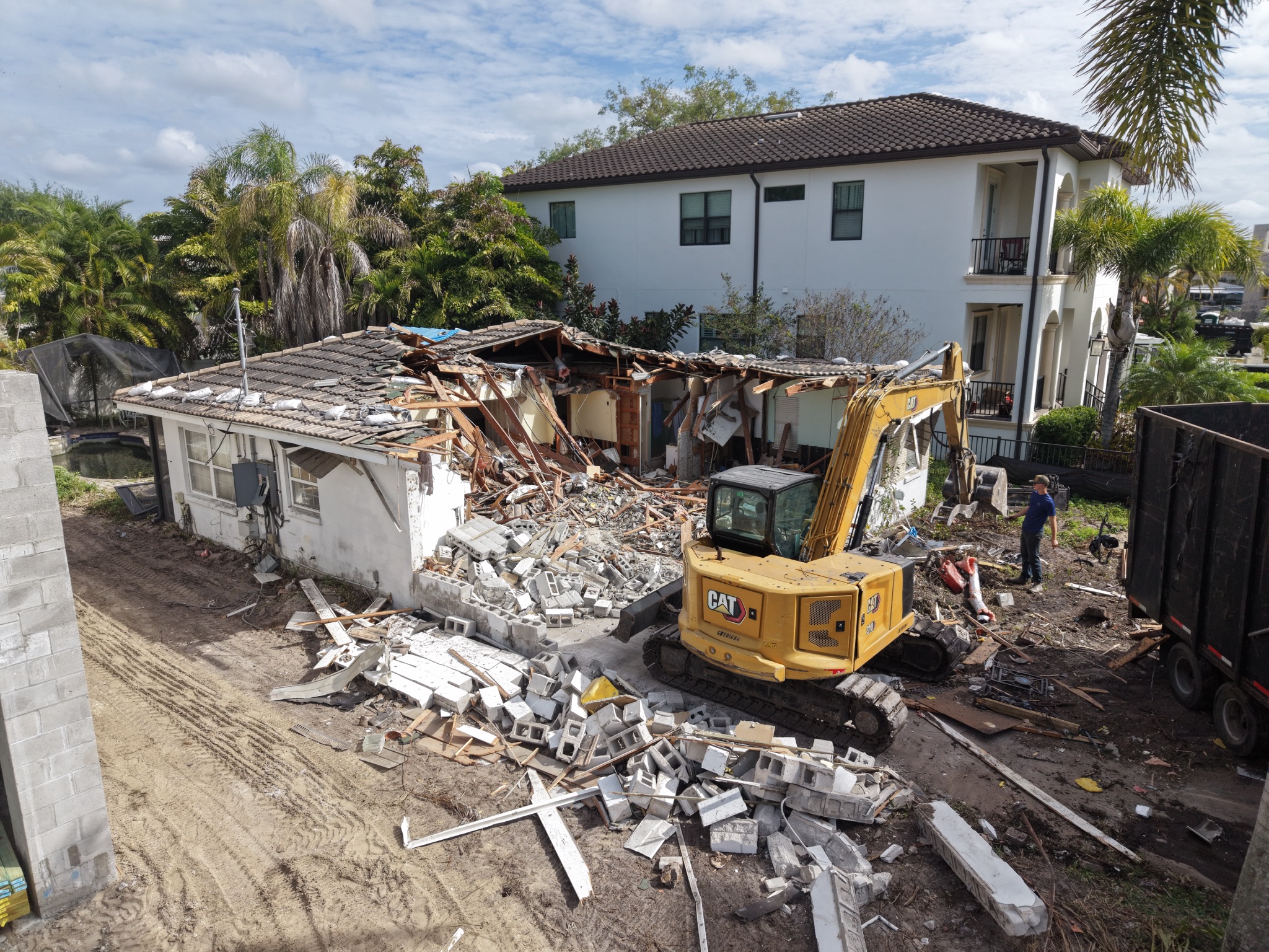 Real AllJax demolition and debris removal photography