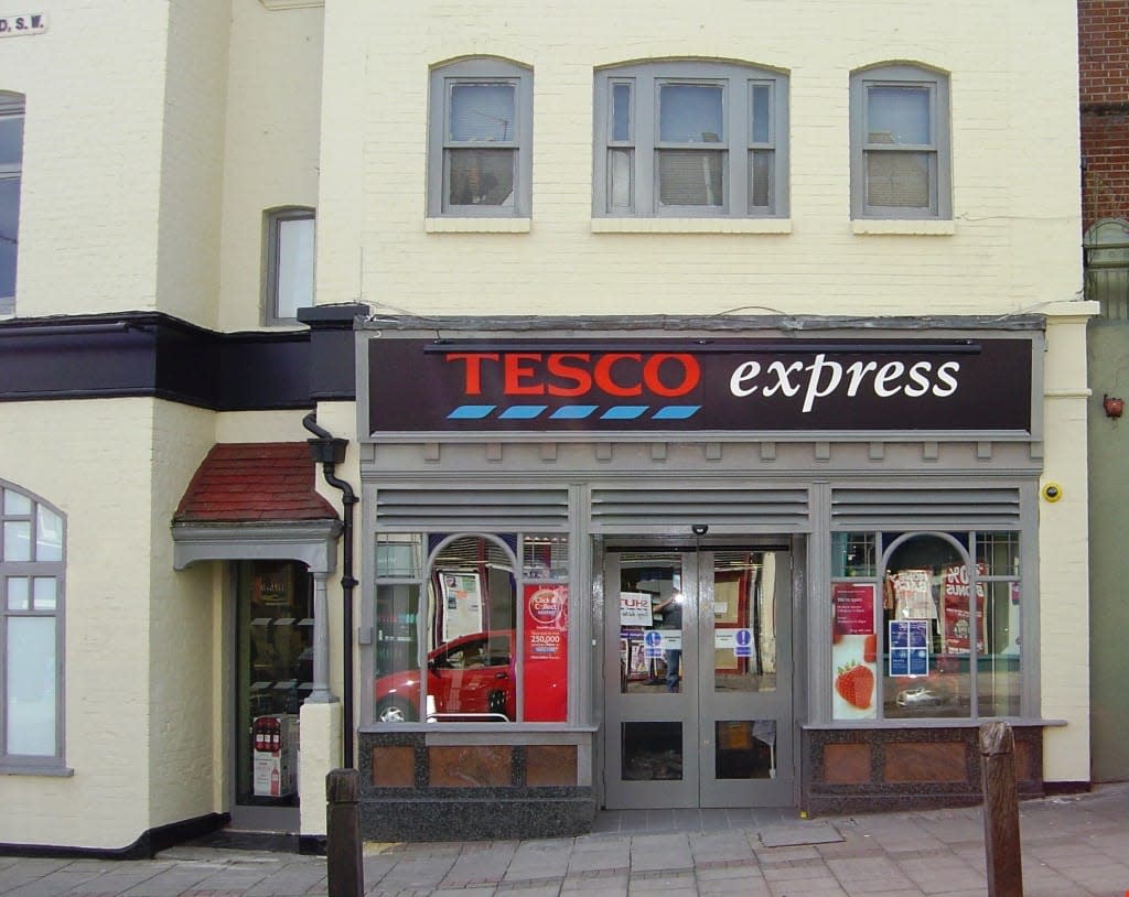 A typical Tesco retail storefront.