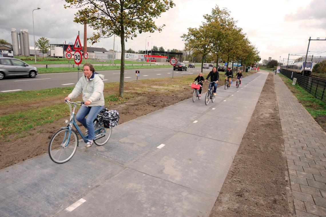 SolaRoad in Krommenie, The Netherlands