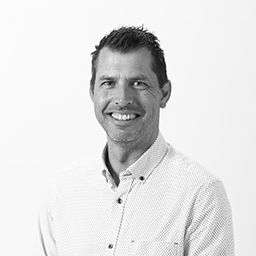 Tim Boekhoorn, Hames Sharley