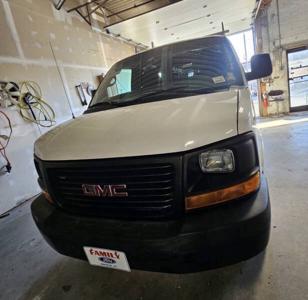 2015 GMC Savana