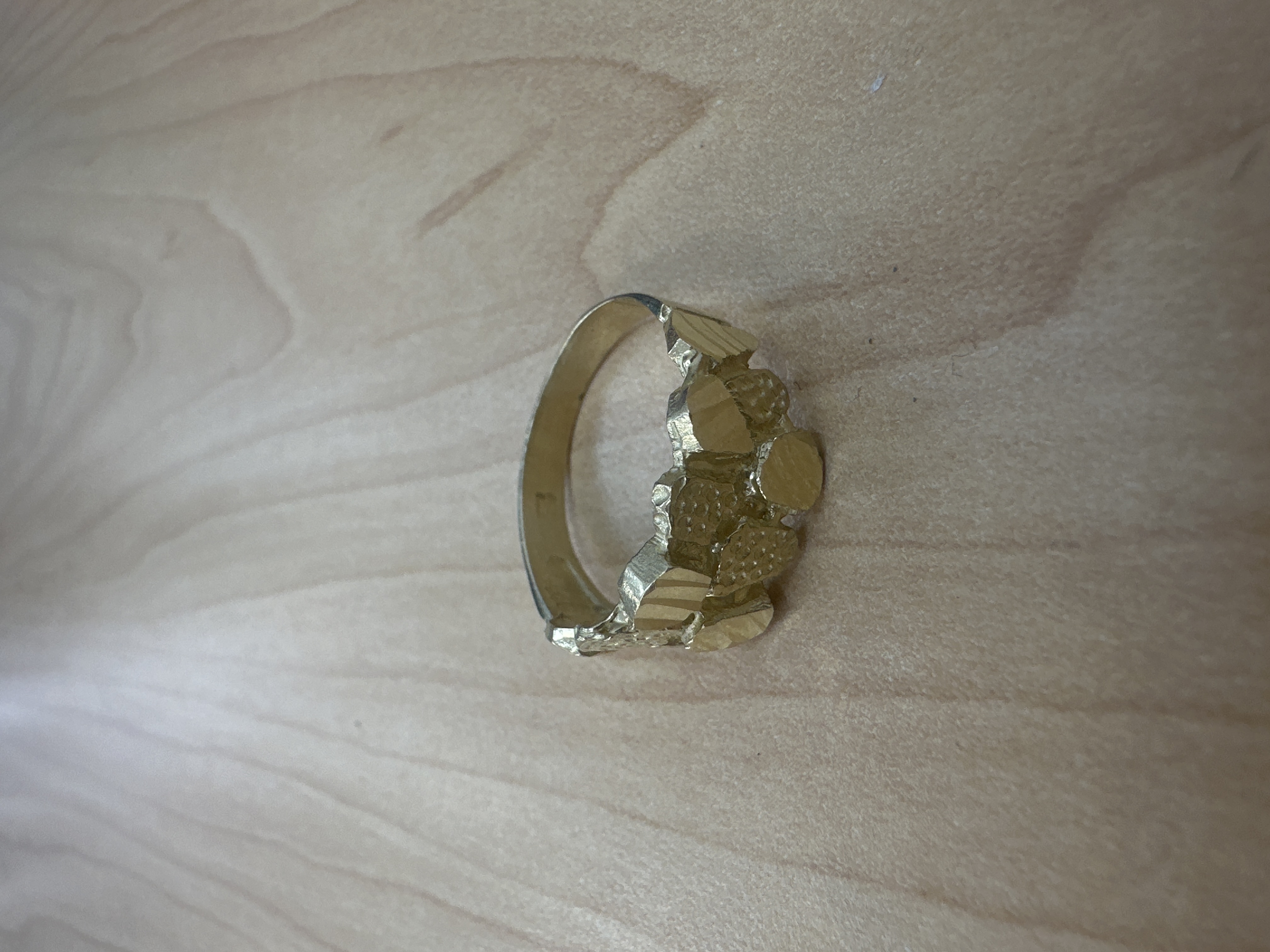 10kt nugget ring - 2.73 grams