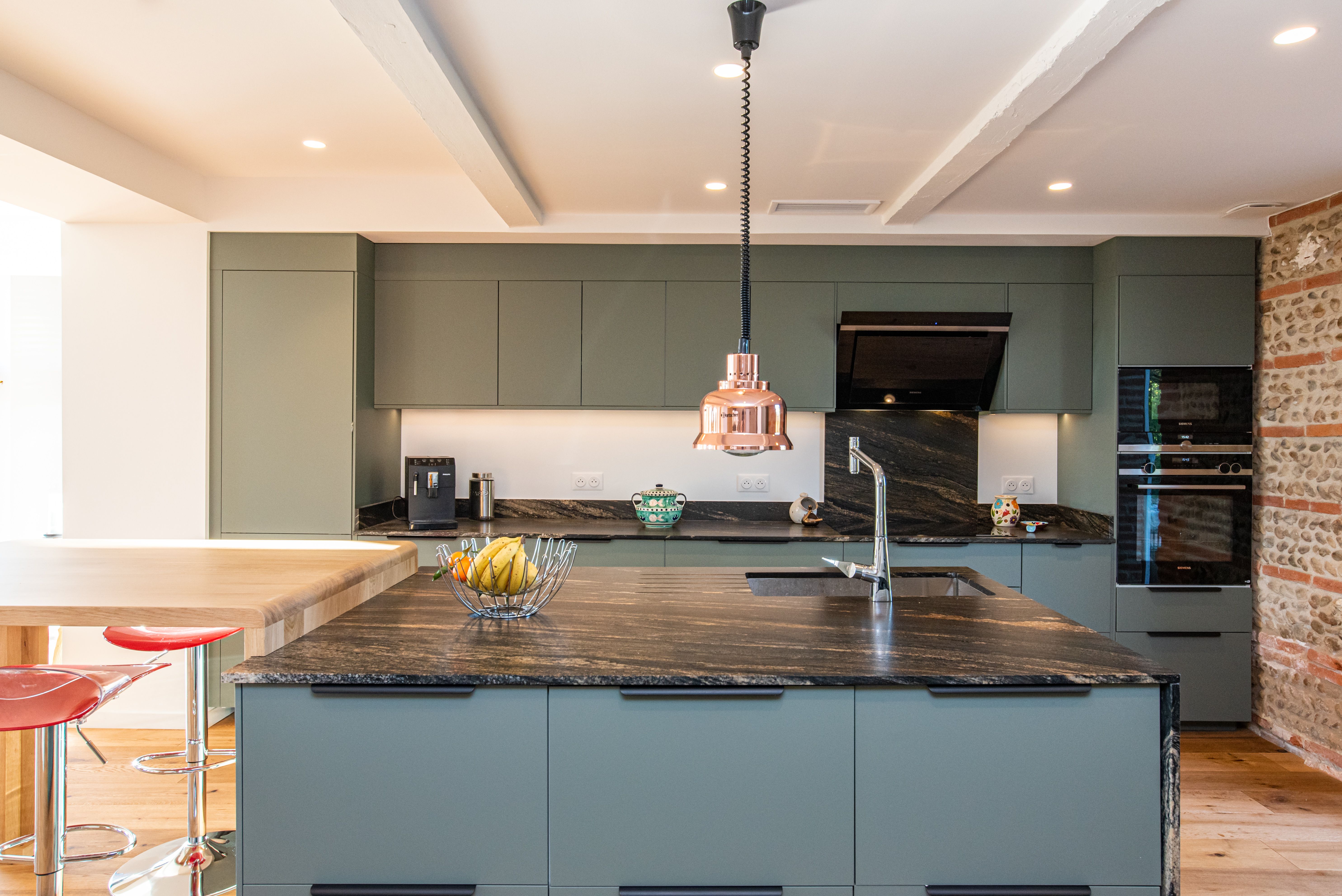 The same five steps as a kitchen.
