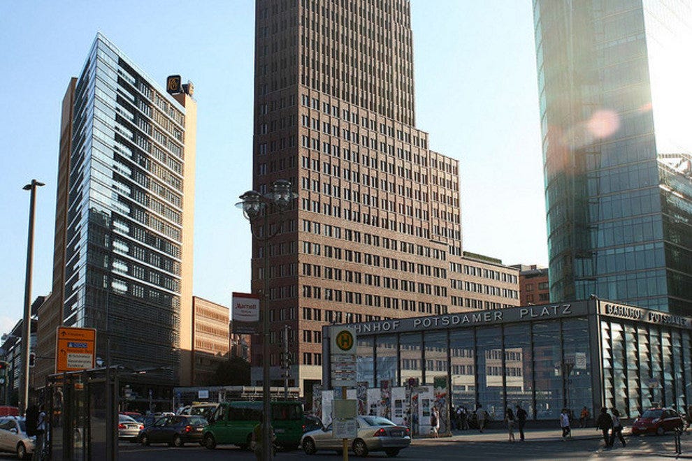 Потсдамская площадь Достопримечательности Берлина 111 Потсдамская площадь Достопримечательности Берлина
