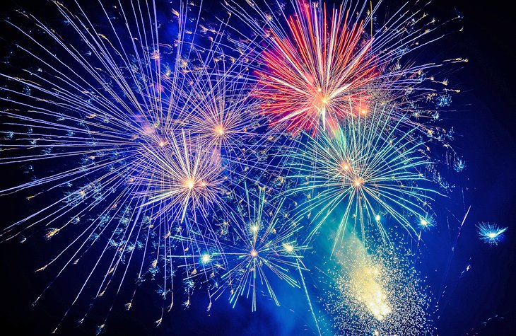 Фейерверк, Путеводитель по Гонконгу 1111  Фейерверк, Путеводитель по Гонконгу