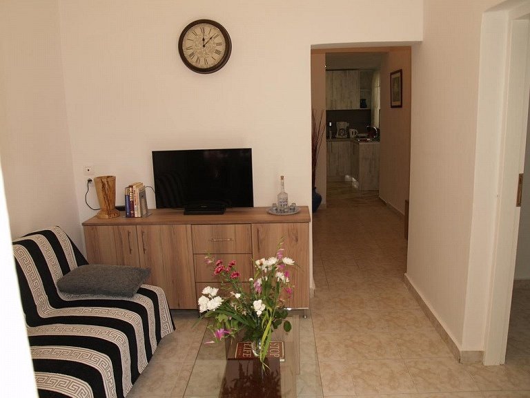 Дом Бриджит 111 Дом Бриджит