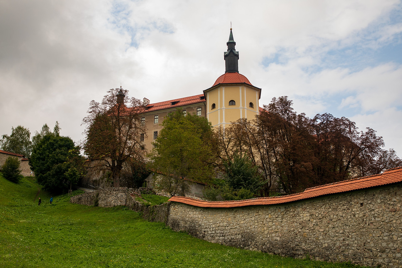 Замок Лока 111 Замок Лока