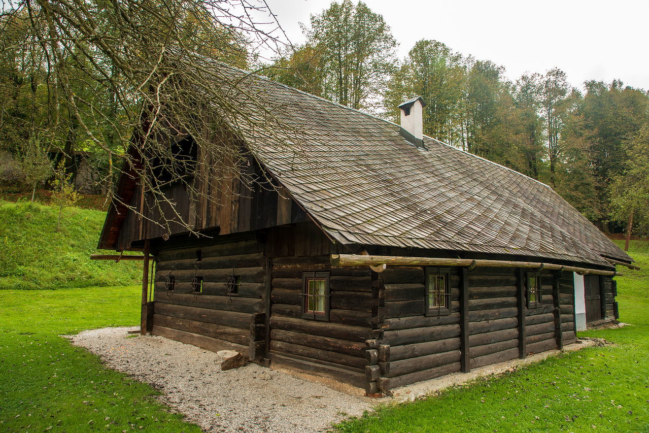 Типичный крестьянский дом 16-го века в Словении 11 Типичный крестьянский дом 16-го века в Словении