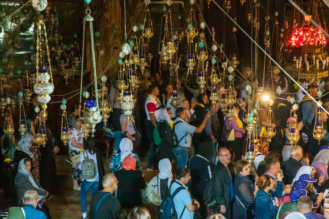 Группа армян, Оливковая гора 11  Группа армян, Оливковая гора